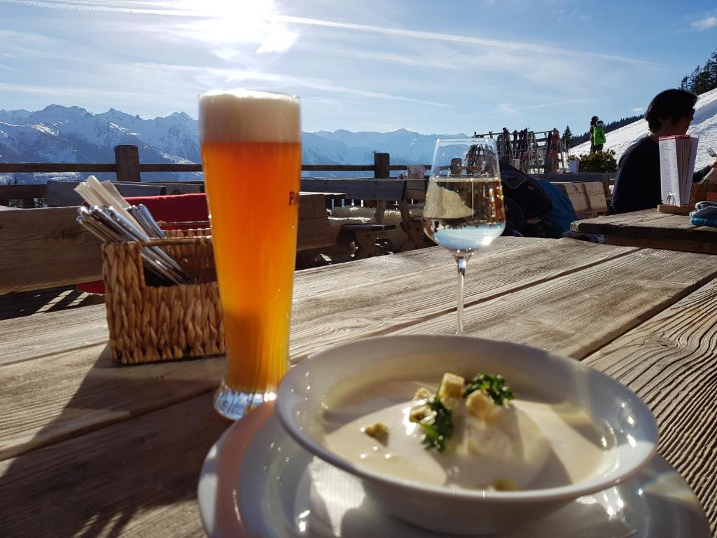 Panorama Chalets am Pass Thurn room 5