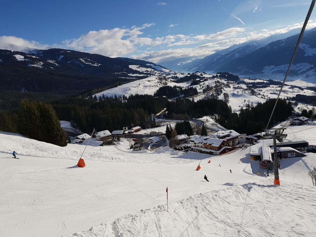 Panorama Chalets am Pass Thurn room 6